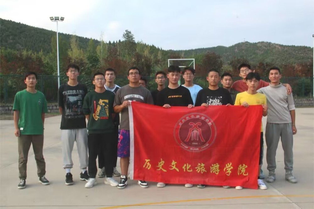 067371a08f154e1ebc36b2c128254144.jpg