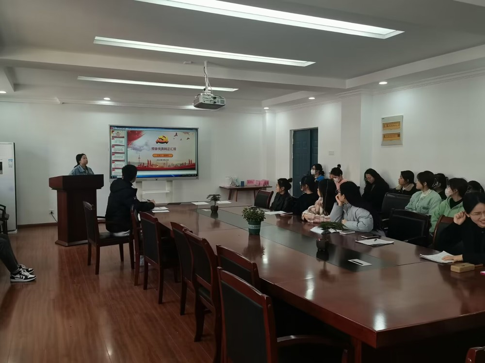 349d9d6bd5e94d9ab90445f6d40a86ab.jpg 349d9d6bd5e94d9ab90445f6d40a86ab.jpg