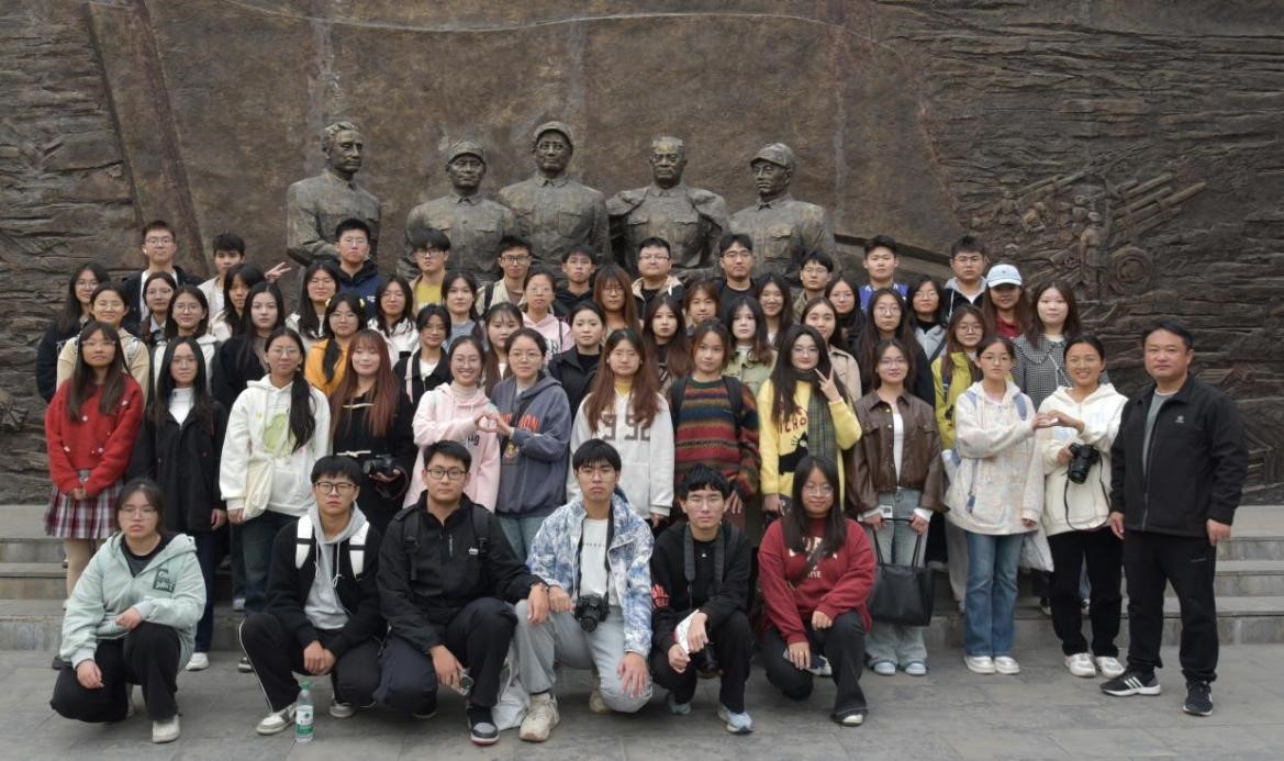 59e43d8edca547cc83ecb08abb857bb7.jpg 59e43d8edca547cc83ecb08abb857bb7.jpg