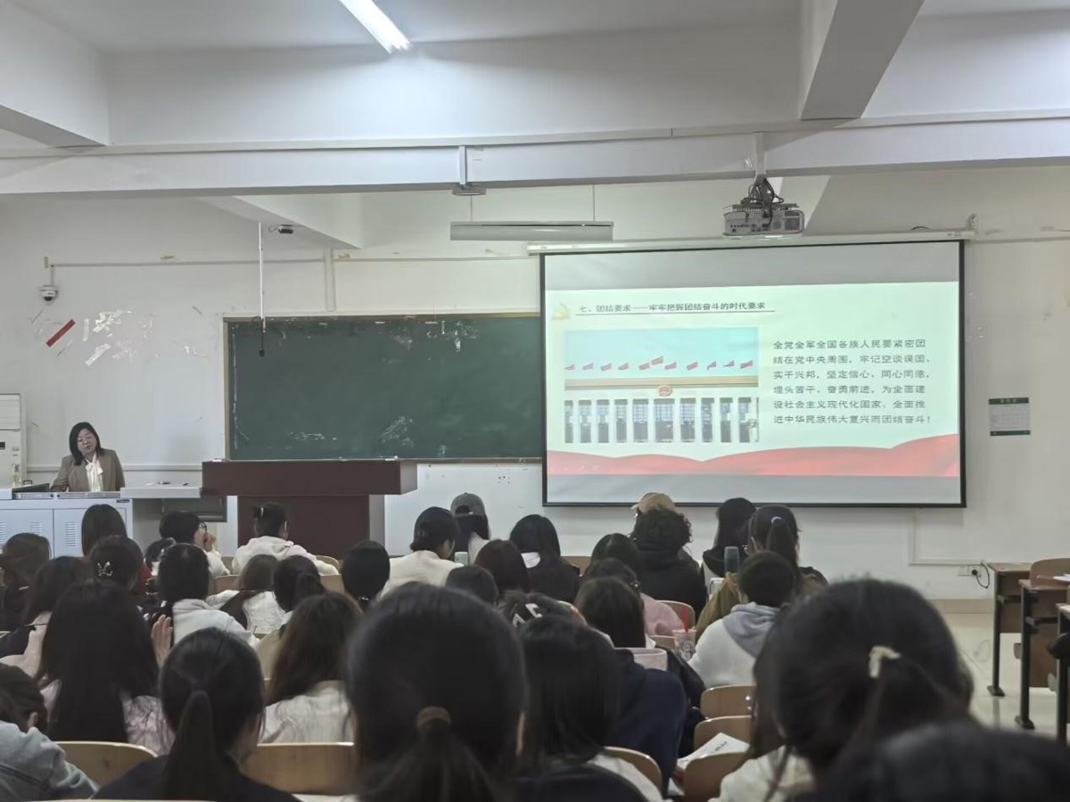 82e6d4d12a9b4b3abe23491c447d6d61.jpg 82e6d4d12a9b4b3abe23491c447d6d61.jpg