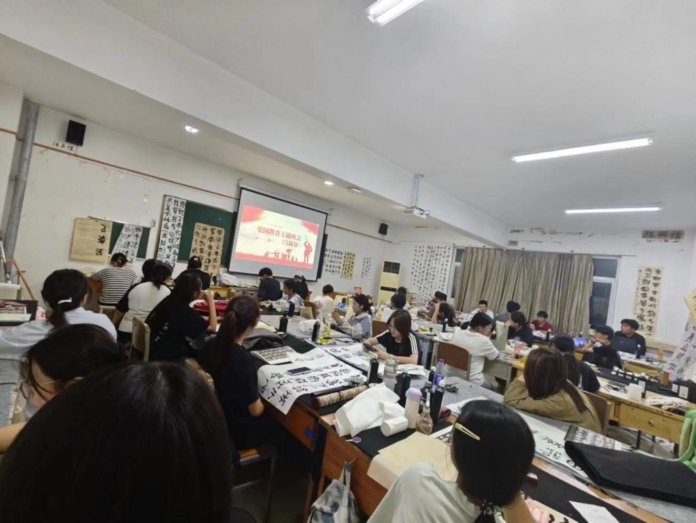 5ff67a0f70a64fde8167fae92a7eacd7.jpg 5ff67a0f70a64fde8167fae92a7eacd7.jpg