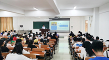 副校长余敏辉给历史文化旅游学院本科生上开学第一课