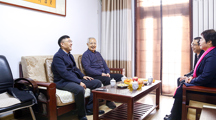 学校党委开展春节慰问活动